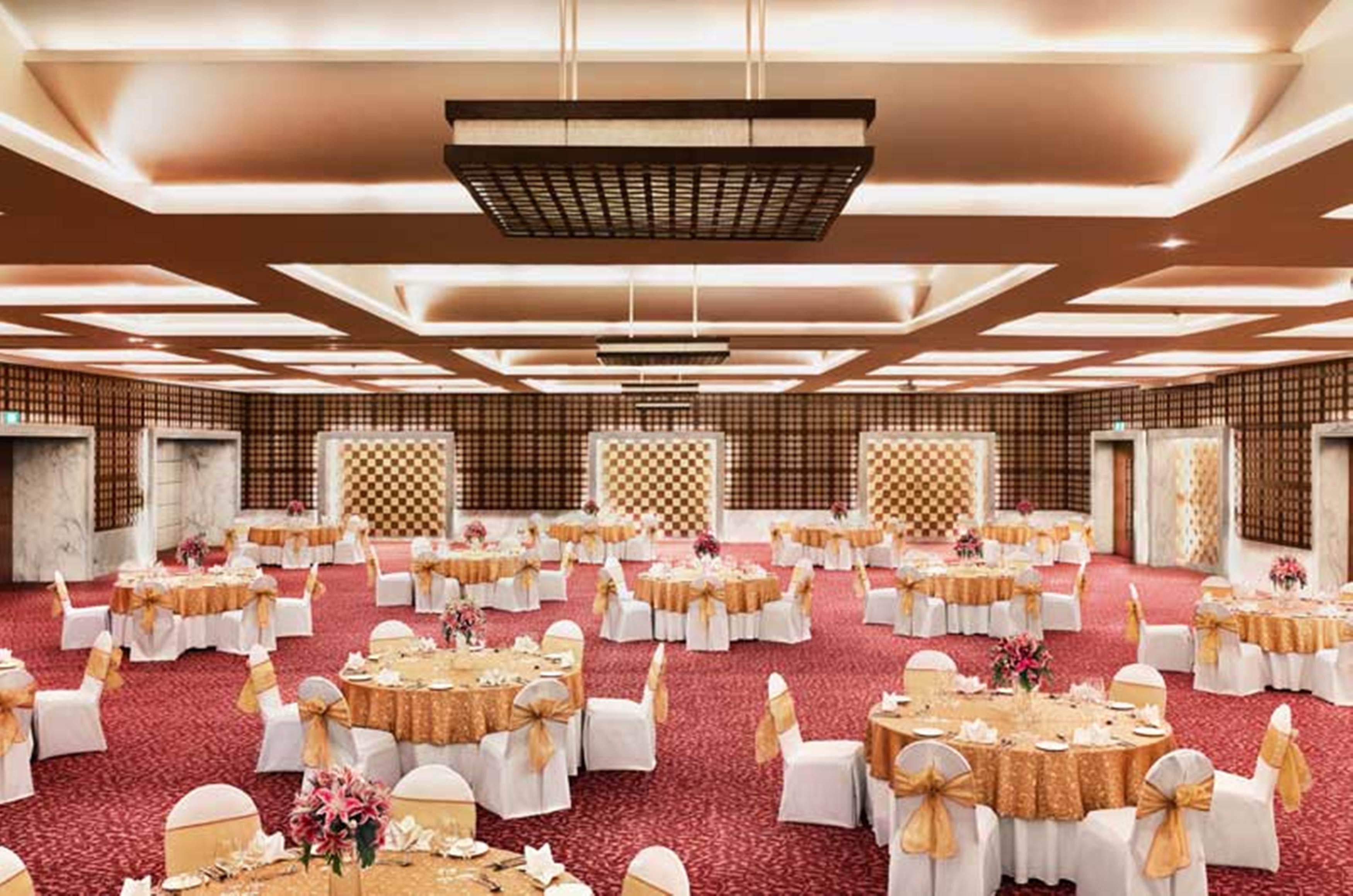 Hyatt Centric Janakpuri New Delhi Otel Dış mekan fotoğraf The Royal Ballroom